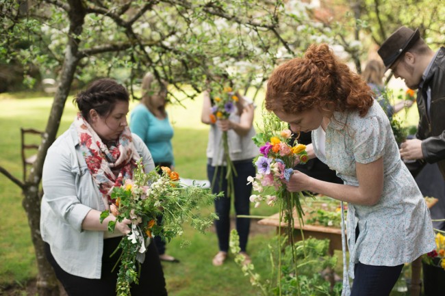 Floral design masterclass with Chelsea Fuss | Photo by Lisa Warninger